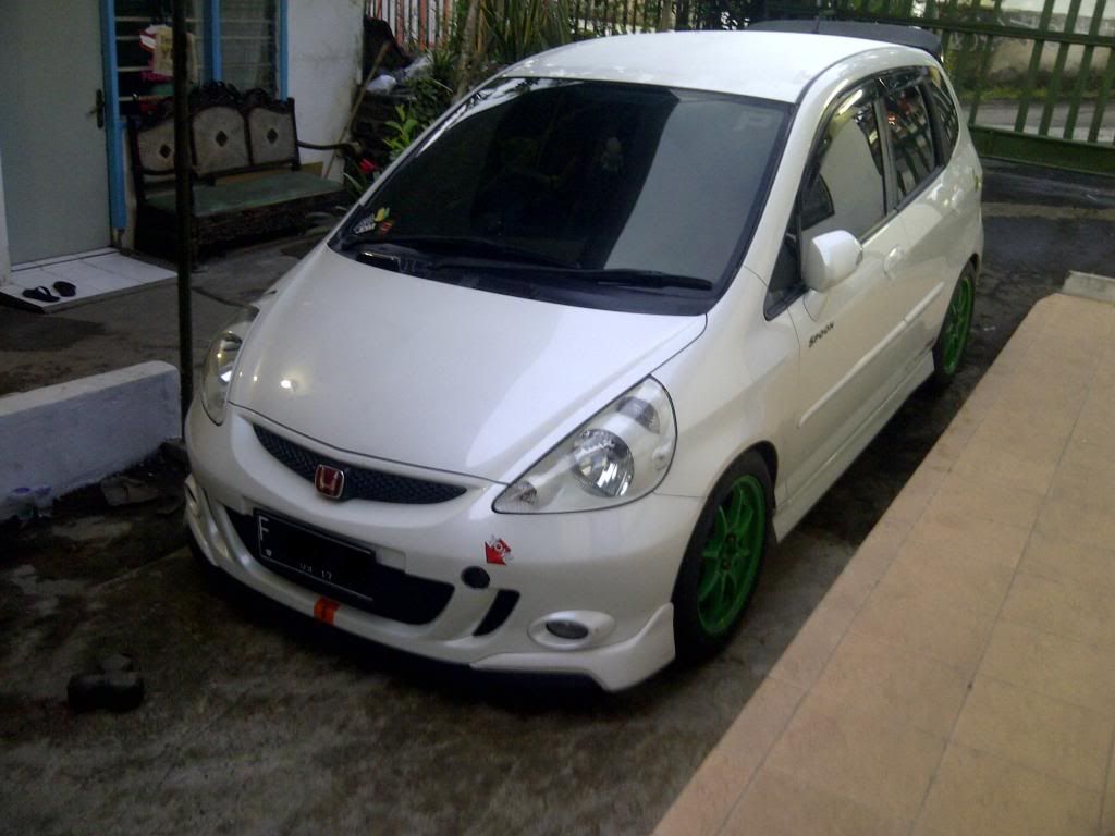 FS Jazz MMC Vtec 07 A T WHITE LIMITED EDITION TOP GRADE Good