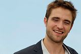 photo EvenMORENewRobertPattinsonHQs19.jpg