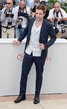 photo RobertPattinsonPhotocallCannesHQ2.jpg