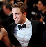 photo HQRobertPattinsonCosmoPremiere77.jpg