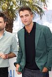 photo HQRobertPattinsonPicsTheRoverCannesPhotocall046.jpg