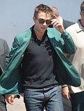 photo MQPicsRobertPattinsonTheRoverPhotocallCannes48.jpg