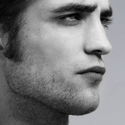 photo RobertPattinsonProfile11_large.jpg