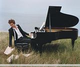 photo RobertPattinsonVF2009HQ9.jpg