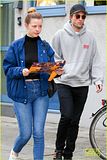  photo robert-pattinson-hangs-out-with-co-star-mia-goth-in-germany-05.jpg