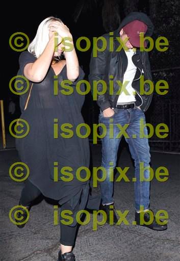 photo RobertPattinsonJayZJTconcert10.jpg