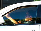  photo RobertPattinsonDrivingInLAAugust20138.jpg
