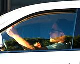  photo RobertPattinsonDrivingInLAAugust20139.jpg