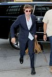  photo Robert Pattinson Returning to his hotel In New York 9th August 201701.jpg