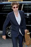  photo Robert Pattinson Returning to his hotel In New York 9th August 201710.jpg