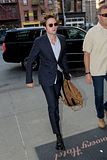  photo Robert Pattinson Returning to his hotel In New York 9th August 201713.jpg
