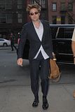  photo Robert Pattinson Returning to his hotel In New York 9th August 201723.jpg