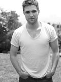 photo RobertPattinsonOuttakes143.jpg