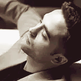 photo tumblr_msfw70sIko1qe0m9jo1_250.gif