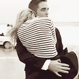 photo tumblr_msfw70sIko1qe0m9jo8_250.gif