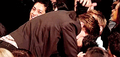 photo RobTayKiss3.gif