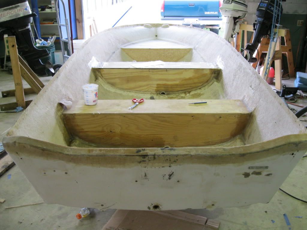 SmallBoat003.jpg